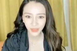 娱乐圈吃瓜直播间明星,明星吃瓜直播间揭秘